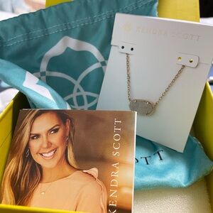 Kendra Scott Rose Gold ELISA Pendant Necklace